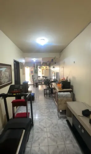 Casa disponível 5 dormitórios- São Brás 