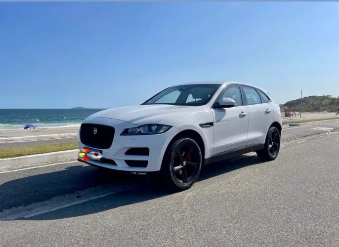 Jaguar F-Pace 2.0 Prestige 250cv Aut. 2018