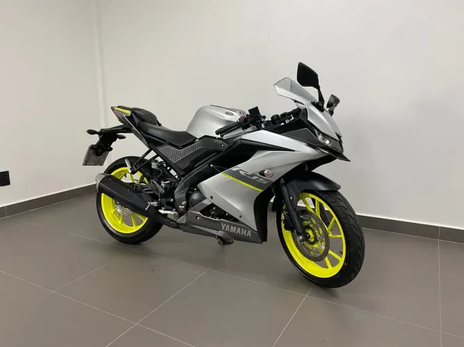 YAMAHA YZF R15
