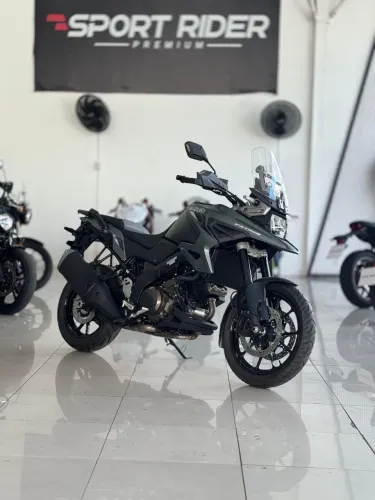 Suzuki V-Strom 1050 (0 KM)