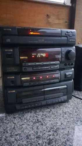 Aiwa com Bluetooth