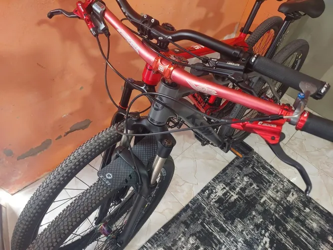 Bicicleta Mountain Bike Completa