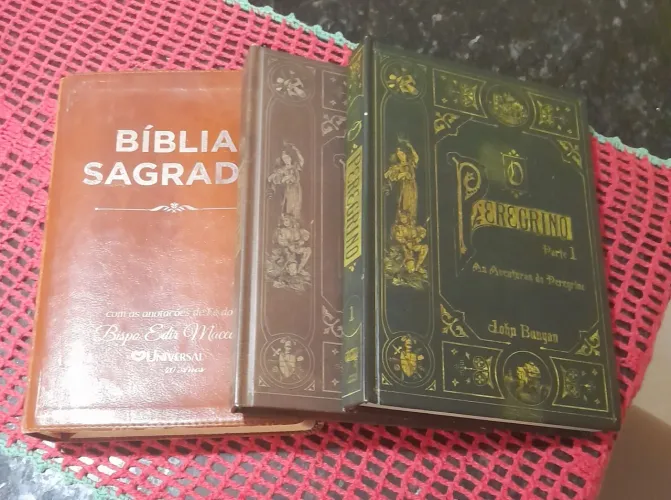 Kit de bíblia universal + livros * ler descrição *
