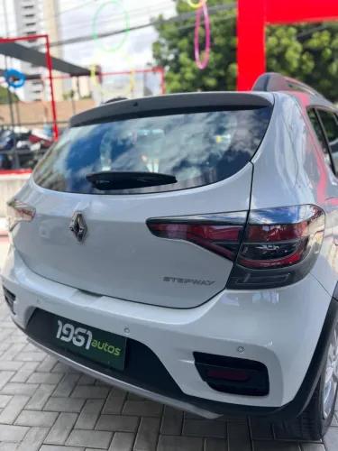 Renault Stepway Zen Flex 1.0 12V Mec. 2024