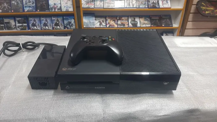 ONE EXCELENTE,  ACEITO PS3 + 500,00,  GARANTIA PARCELO 12X. LOJA FÍSICA. 
