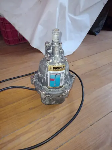 Bomba de poço 127v + mangueira+conexão 