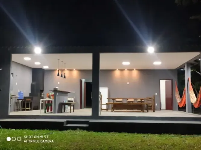 ALUGA-SE RANCHO PARA DIÁRIA E TEMPORADA - KM 19, SENTIDO PALMAS-LAJEADO/TO.