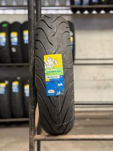 Pneu Michelin Pilot street radial 150/60-17 CB300F/Ninja 400 Z400/Dominar 400/Bmw R310