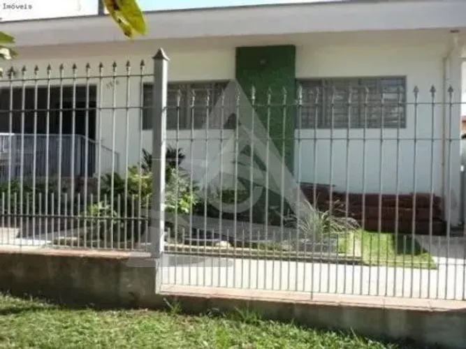 Casa à venda em Campinas, Parque São Quirino, com 5 quartos, com 255 m²