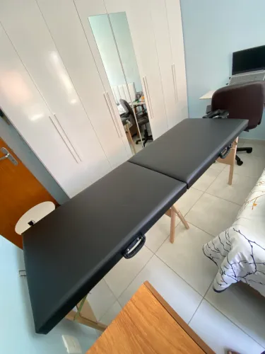 Maca portátil com rodinhas e capa impermeável