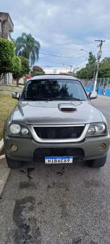 Mitsubishi L200 Outdoor HPE 2.5 4X4 CD T.dies. Mec. 2012
