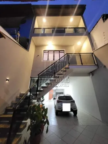 Sobrado para aluguel, 3 quartos, 2 suítes, 7 vagas, Jardim Las Vegas - Santo André/SP