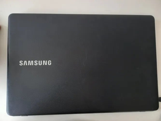 Notebook SAMSUNG (RÁPIDO E MUITO CONSERVADO) compre com total segurança<br>