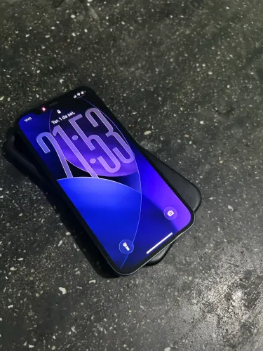 iPhone 12
