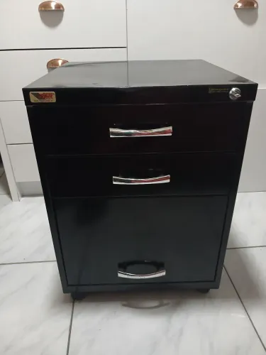 Gaveteiro Metálico marca Vegel