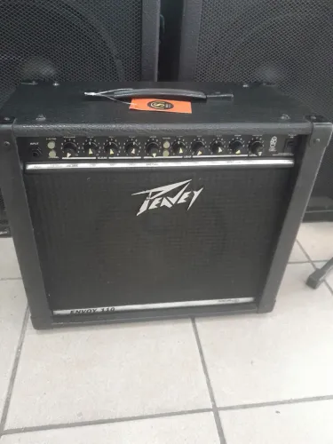 Amplificador peavey guitarra envoy 110