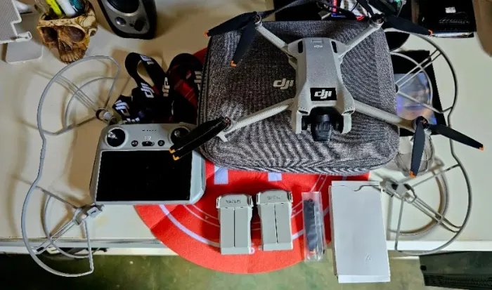 Drone DJI Mini3 com tela, homologado na Anatel.