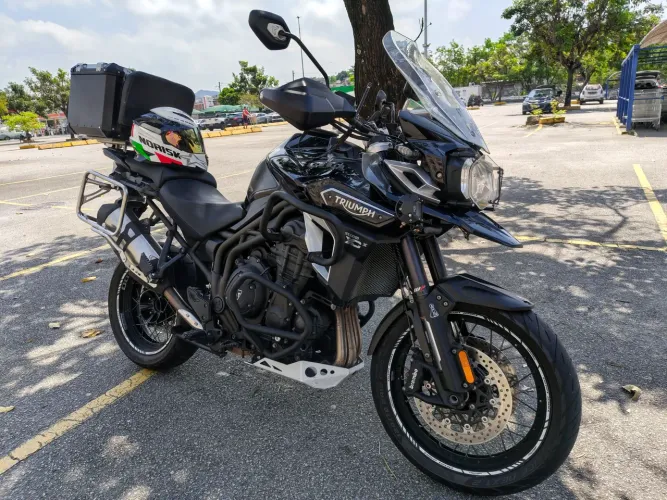 Vendo Triumph Tiger XCX 1200 2017 IMPECÁVEL.
