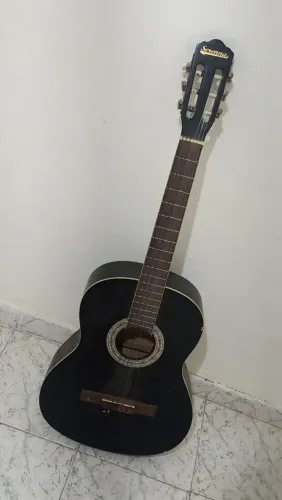 Vendo violão em perfeito estado!