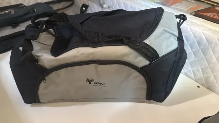 Bolsa de viagem academia Editora Abril