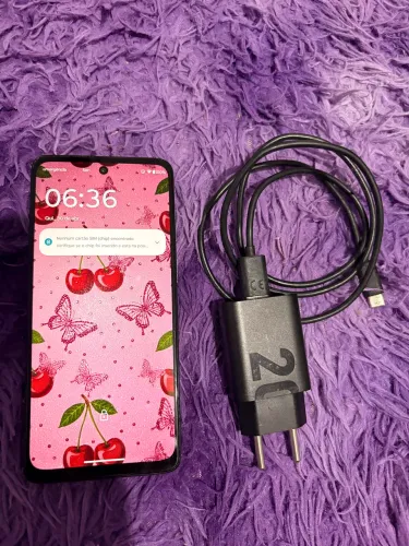 Celular motorola 