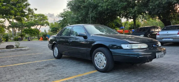 Ford Taurus GL 3.0 V6 1994