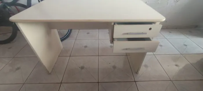 mesa de escritório