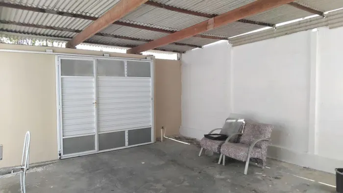 Casa à venda próximo a faculdade