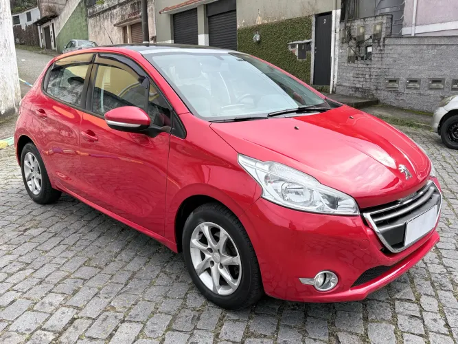 Peugeot 208 Allure 1.5 Flex 8V 5P 2015