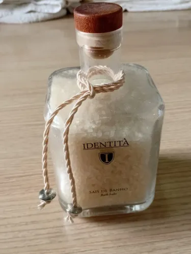 kit identità sabonete líquido e sais de banho