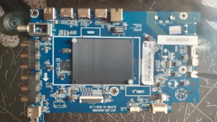 Vendo placa principal TV Philco 55 polegadas modelo ptv55f61snt Nova