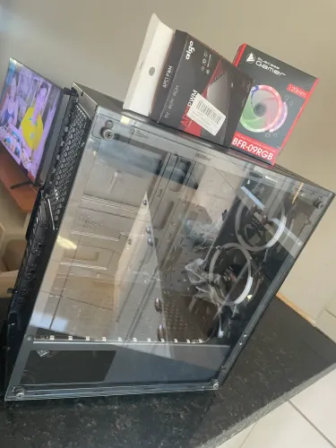 Gabinete +controladora com controle+4fans argb fita led