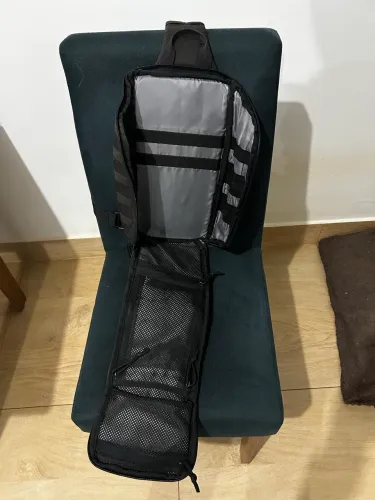 Mochila Invictus agility Defeito