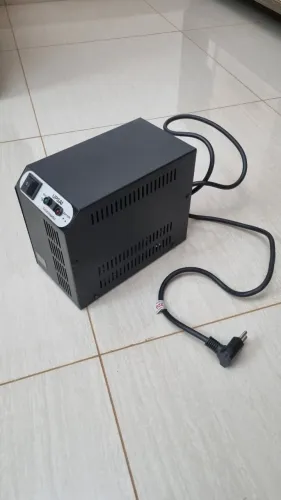 Estabilizador Upsai progel 3030 - 220v