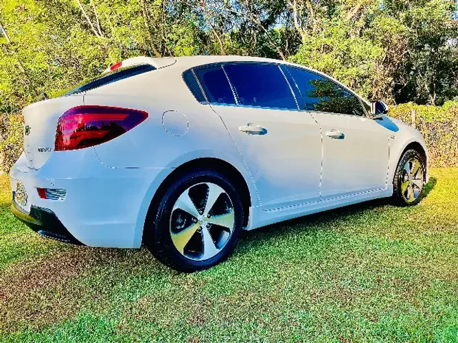Chevrolet Cruze HB Sport LT 1.8 16V Flexp. 5P AUT 2013