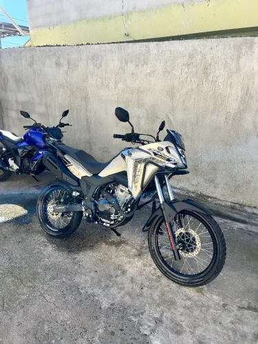 Sahara Adv 2025 EXTRA... 1900 km 