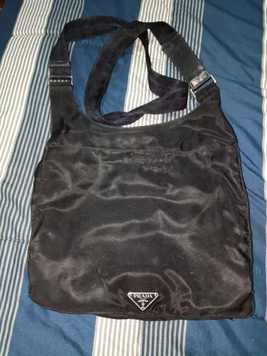 Bolsa Prada Nylon Vintage Crossbody Preta<br><br>Cod: FIP17