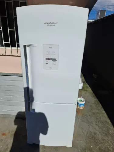 Geladeira 422 Litros 2 Portas Frost Free Inverse  Brastemp
