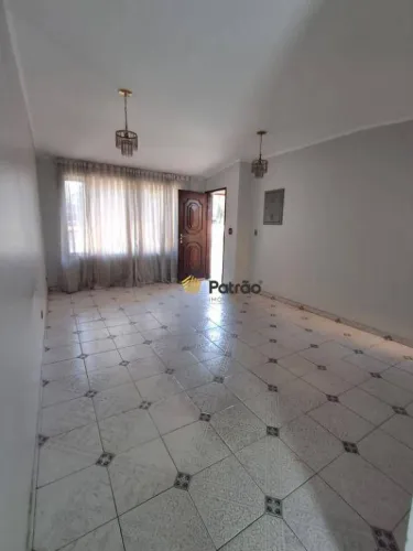 Sobrado com 3 dormitórios à venda, 267 m² por R$ 700.000,00 - Vila Valparaíso - Santo Andr