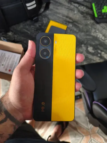 Vende-se poco X7 pro 12gb/ 512gb com nota fiscal