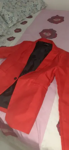 Blazer vermelho luxo tamanho P
