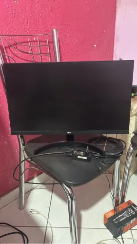 Monitor lg 24pol