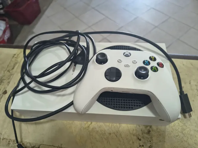 Xbox Series S com Controle