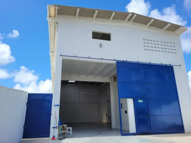 Galpão com 303 m2 próximo a BR 230 no Poço