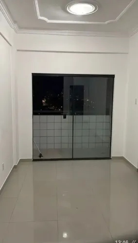 Alugo Apto. ótima localização Ed. Tour Village.