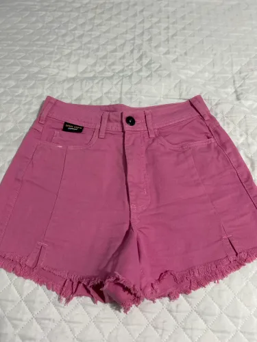 Shorts feminino Colcci