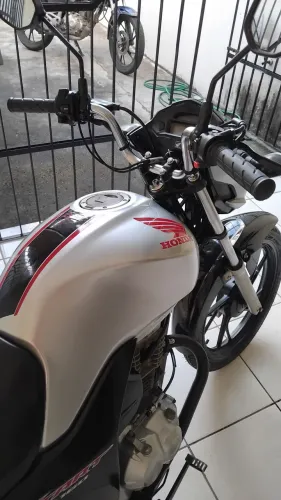 Vende-se moto cg160 start prata 