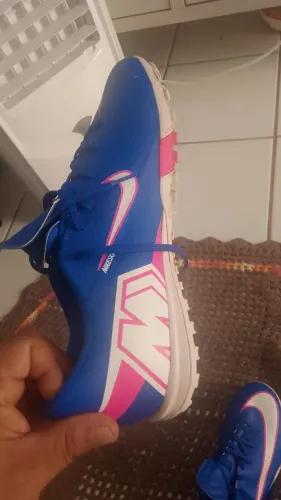 Chuteira Nike mercurial society