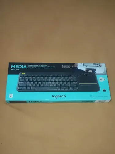 Teclado Logitech K400 Plus Novo