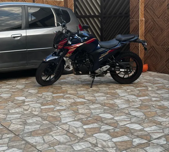 Yamaha fazer 250 edição limitada